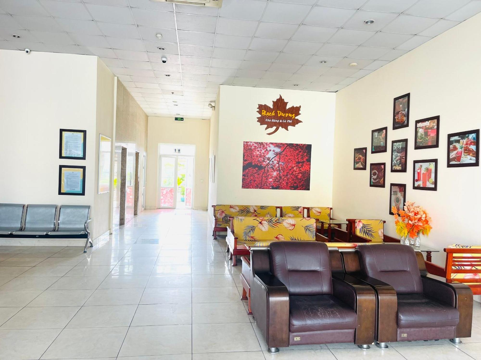 Bach Duong Hotel - Hanoi — Photos 1